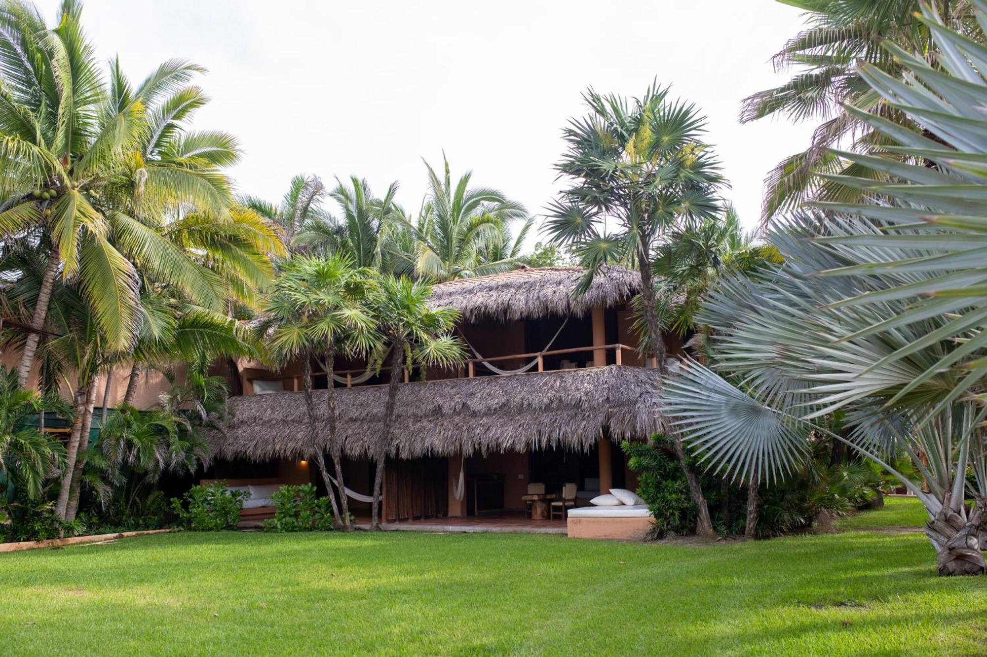 Puertas Paraiso Hotel Boutique Zihuatanejo Bagian luar foto
