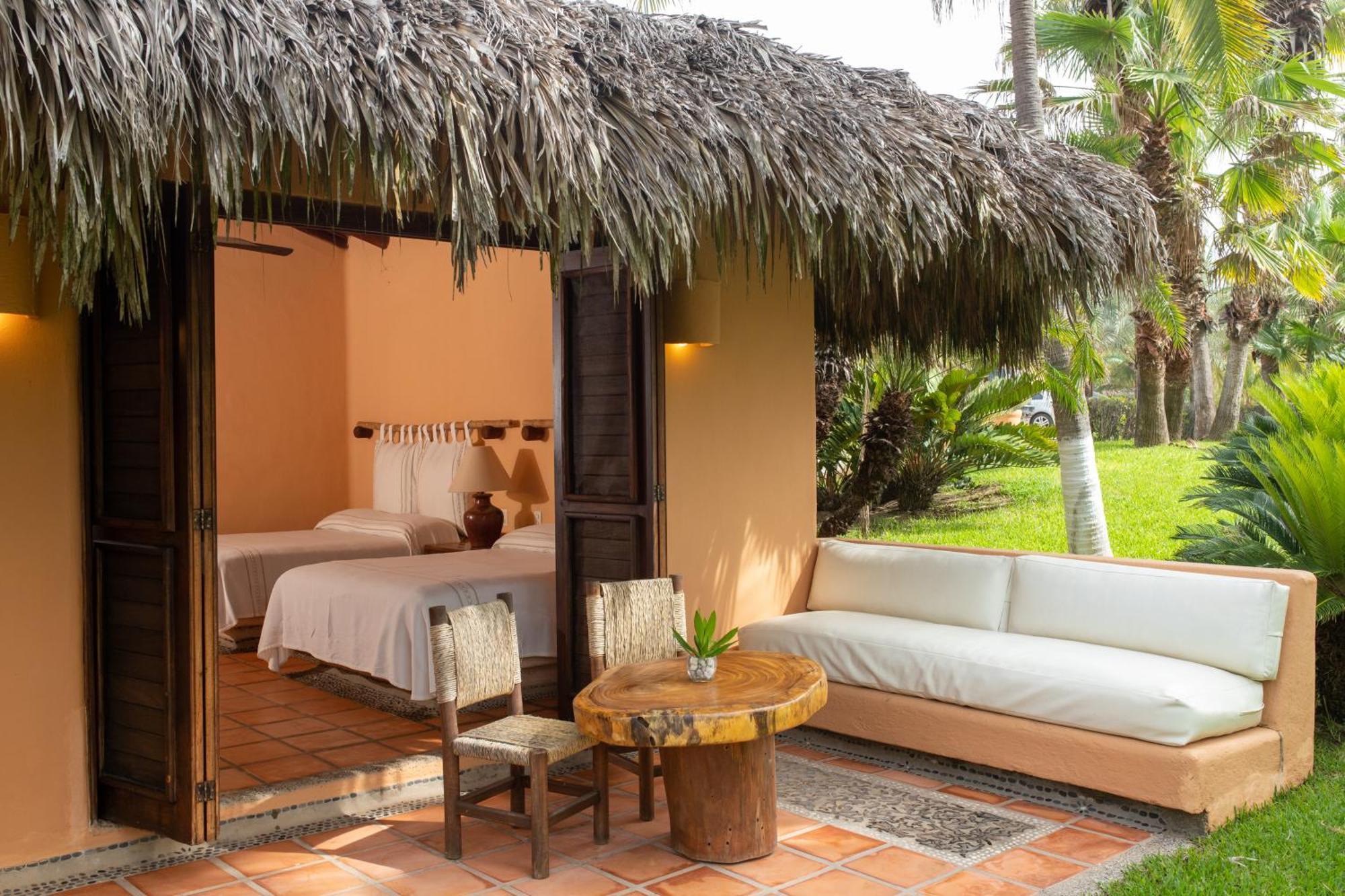 Puertas Paraiso Hotel Boutique Zihuatanejo Bagian luar foto