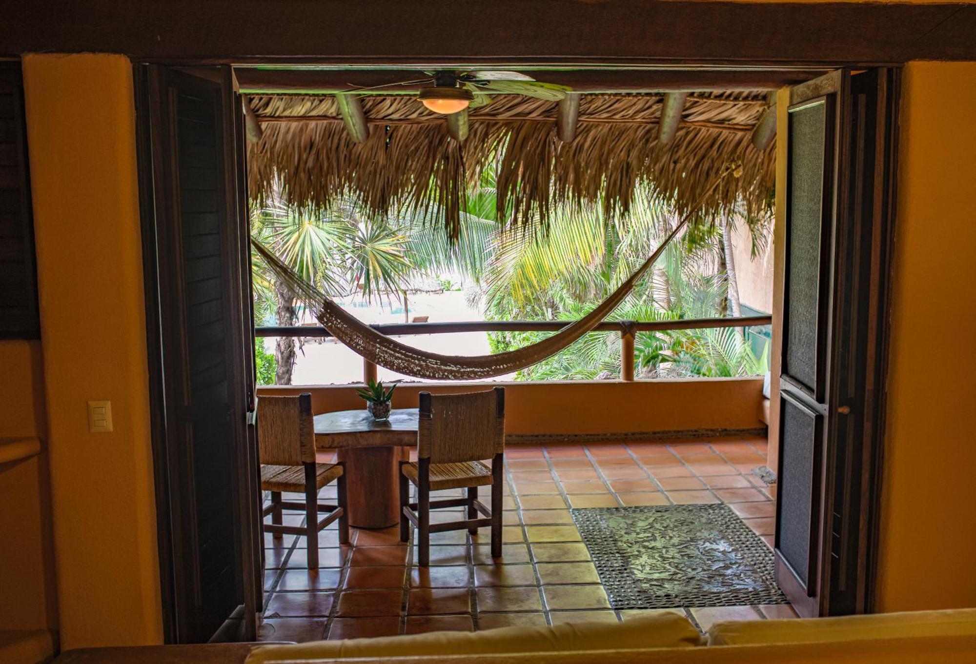 Puertas Paraiso Hotel Boutique Zihuatanejo Bagian luar foto