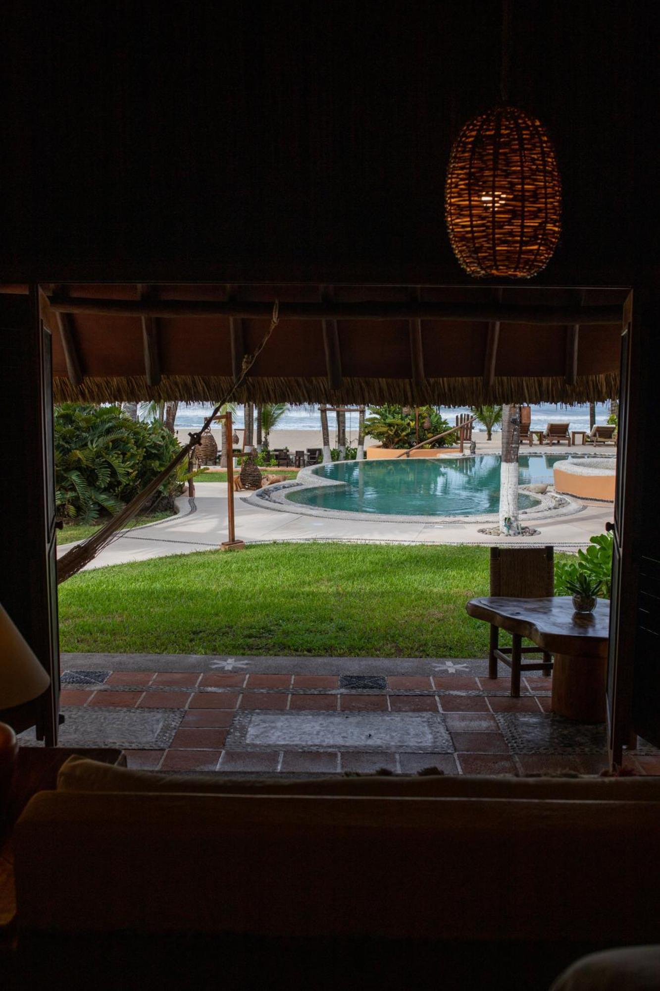 Puertas Paraiso Hotel Boutique Zihuatanejo Bagian luar foto