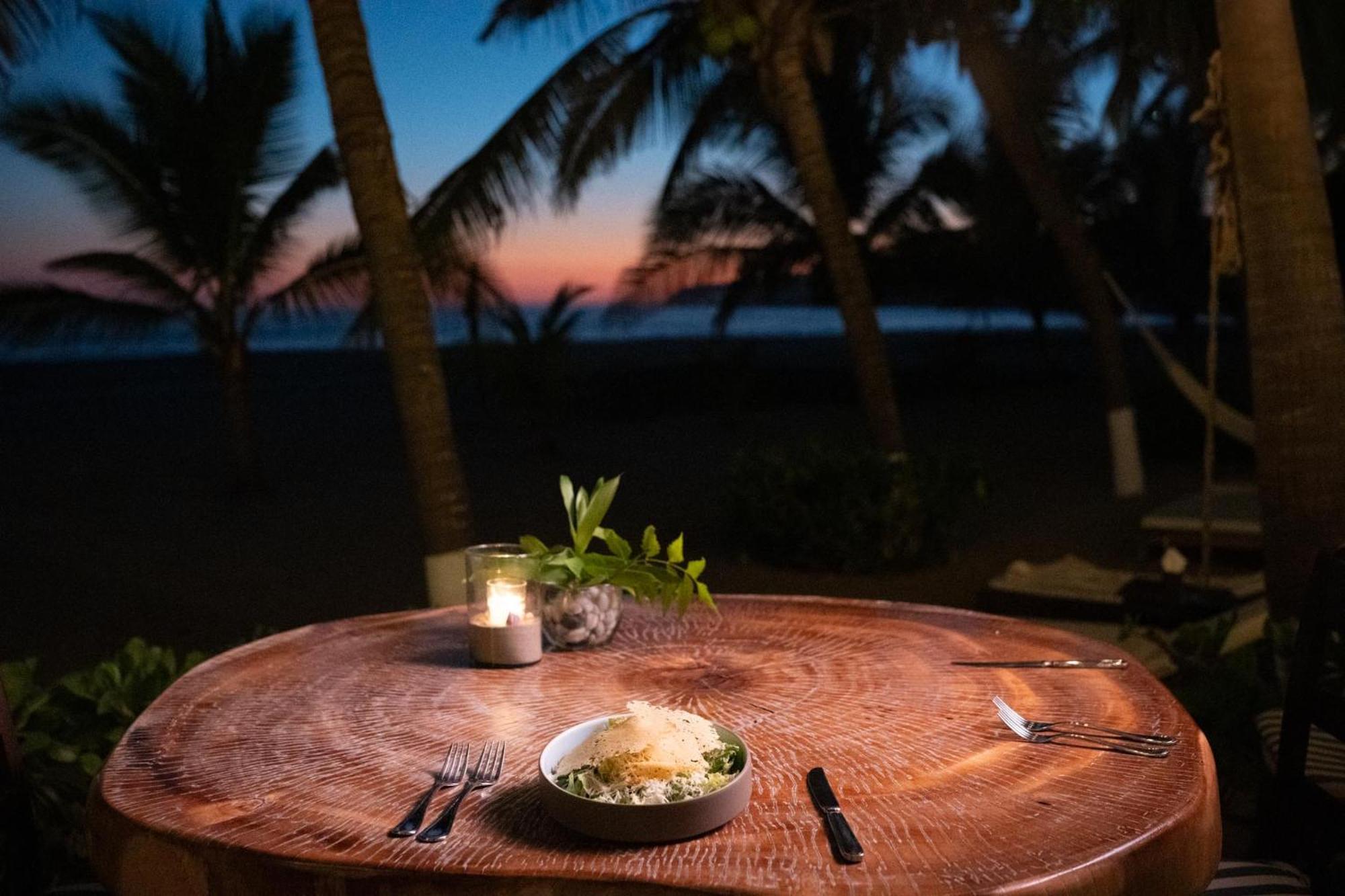 Puertas Paraiso Hotel Boutique Zihuatanejo Bagian luar foto