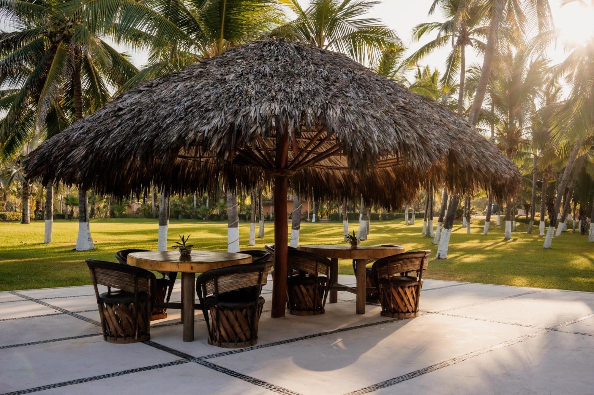 Puertas Paraiso Hotel Boutique Zihuatanejo Bagian luar foto