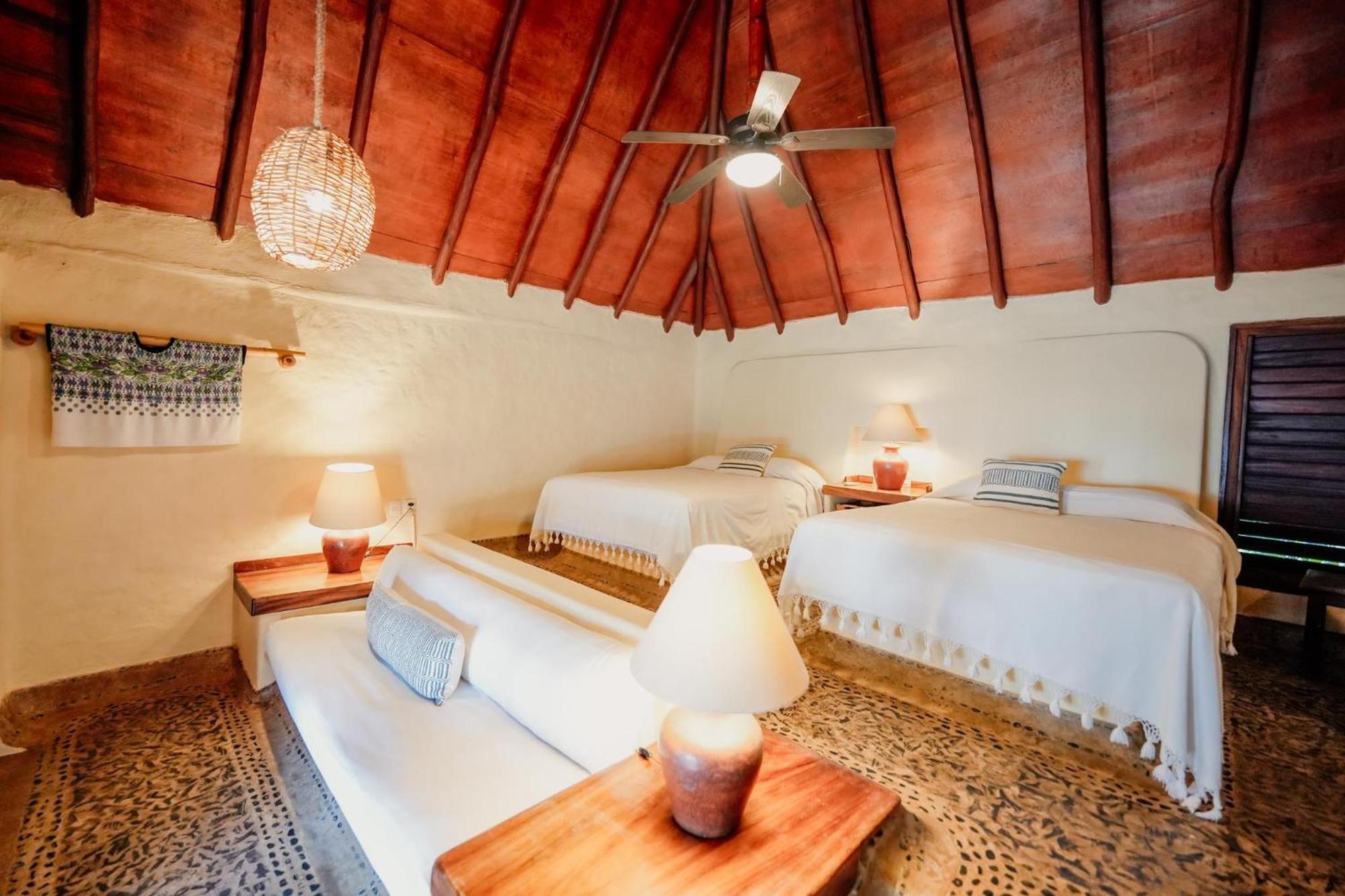 Puertas Paraiso Hotel Boutique Zihuatanejo Bagian luar foto